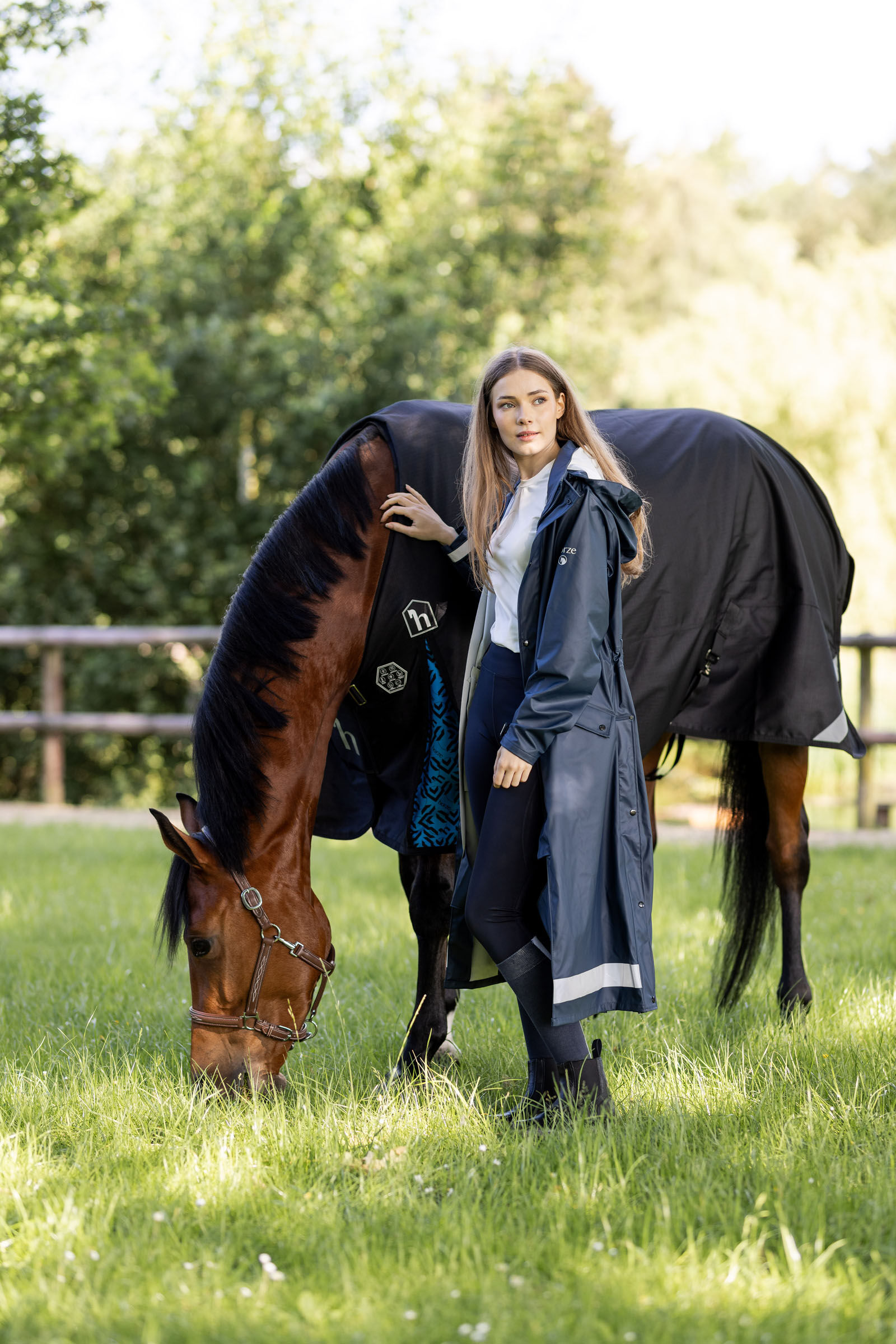 Horse raincoat top