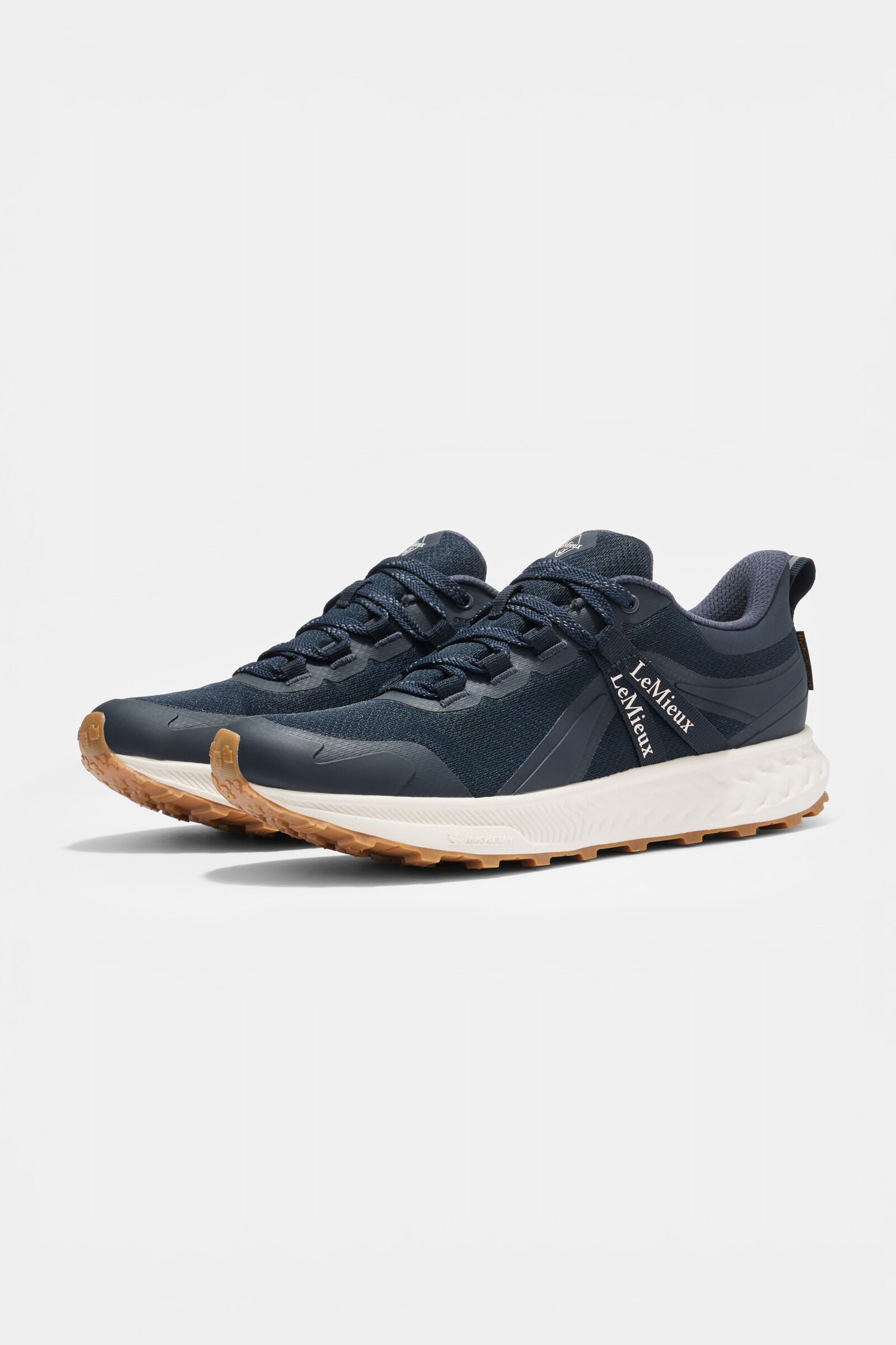 Trax shoes hot sale