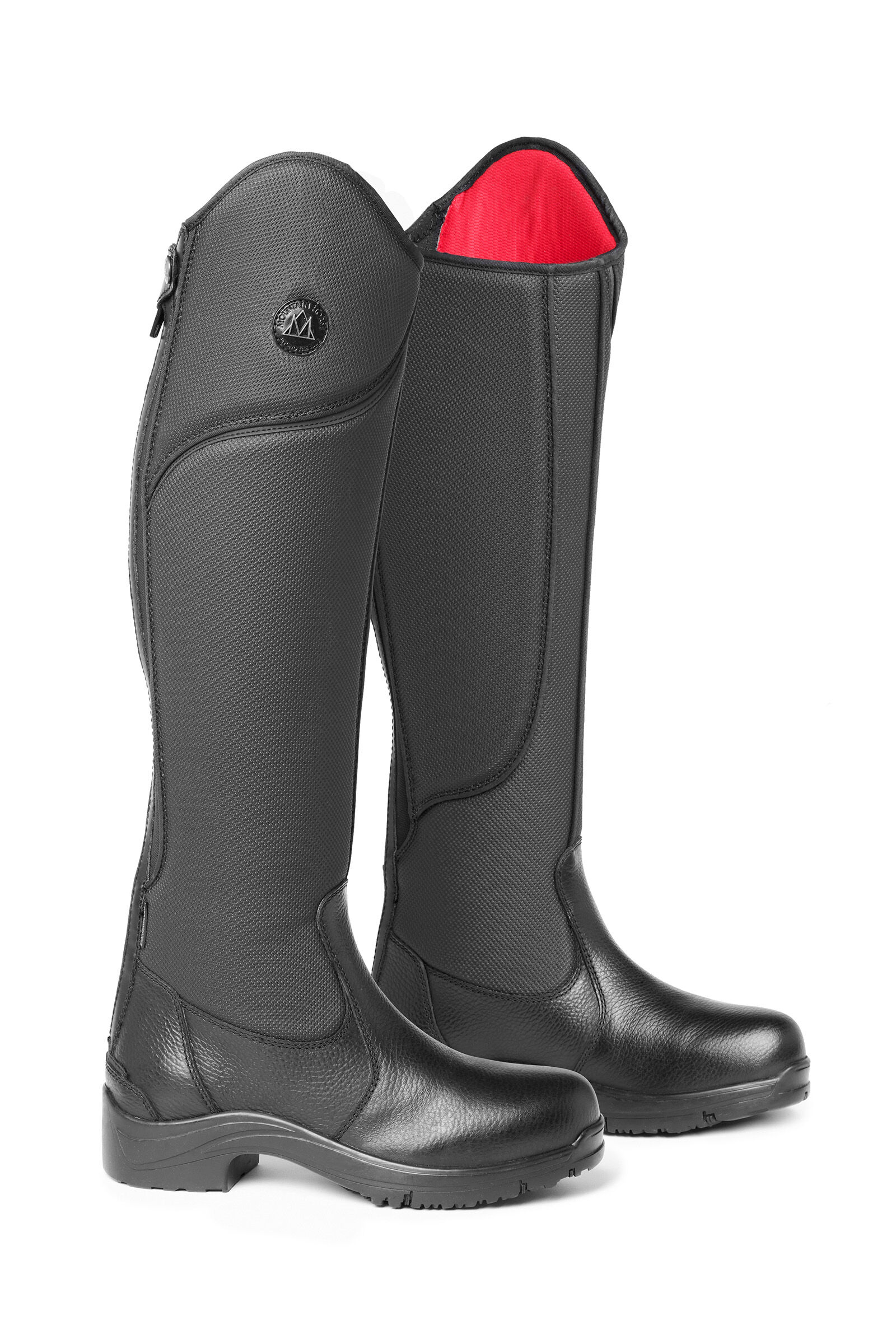 Artica boots sales
