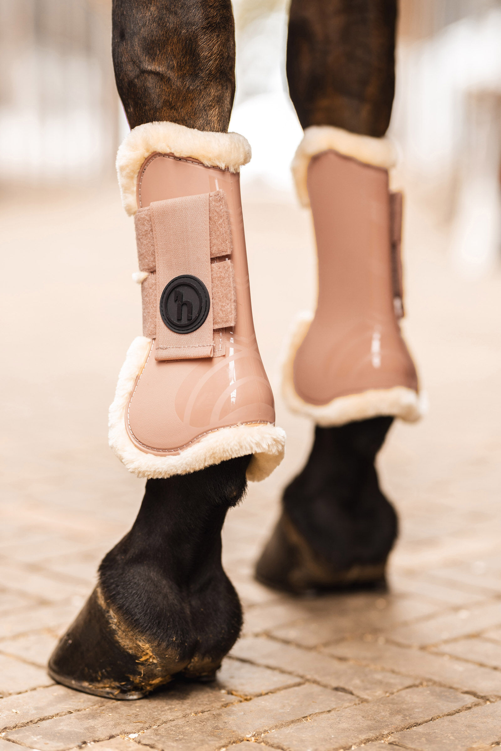Horze fetlock deals boots