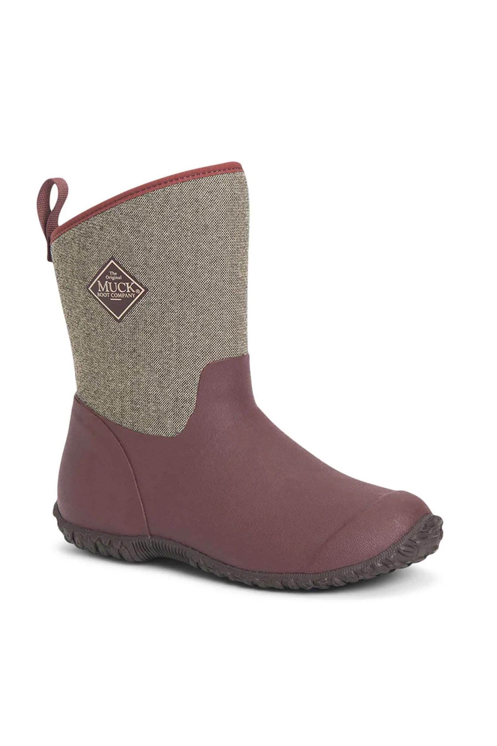 Mid height muck boots clearance