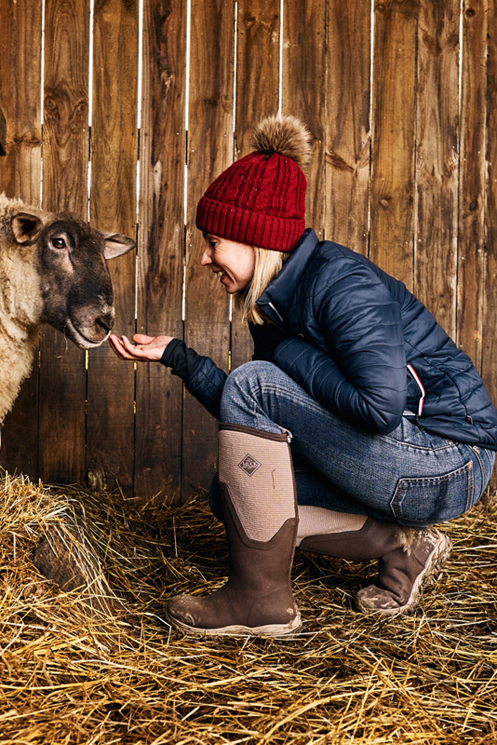 Artic sport muck boot discount